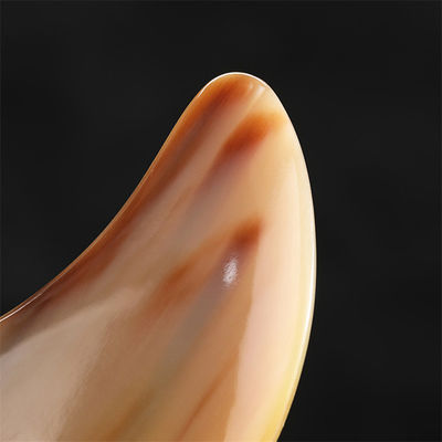 Facial Beauty Gua Sha Tool Bull Horn Heart-shaped Scraping Board for Body Skin Care and Acupuncture Stick