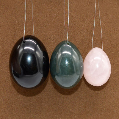 Green Jade Yoni Eggs Engraving Nephrite Jade Eggs for Vaginal Exercise Carving Type Engraving