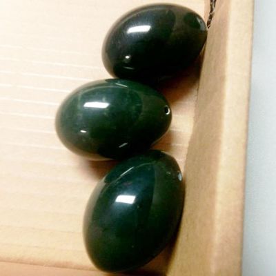 Crystal Loose Beads Material Green Nephrite Jade Yoni Eggs for Vaginal Tightening and Strengthening