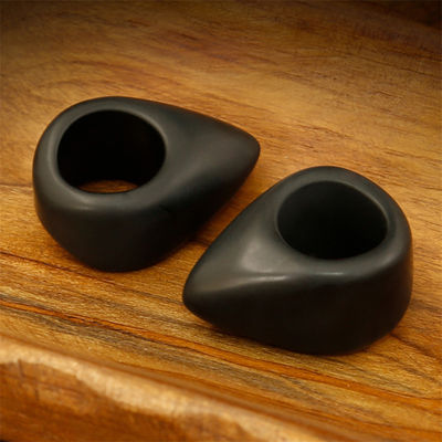 Natural Black Bian Stone Gua Sha Massage Ring for Full-body Manual Acupoint Massager Hand and Foot Meridian Massage