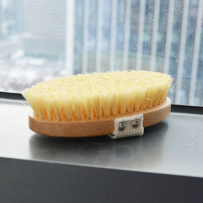 Sisal Bristle Dry Body Brush for Exfoliating Cellulite and Massaging Dry Skin in Wood Color