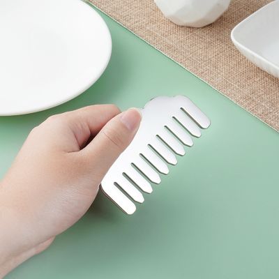 Stainless Steel Gua Sha Hair Comb Heart Shape Scalp Massage Tool for Head Massage Equipment