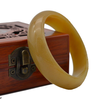 Discover the Natural Beauty of Hetian Jade Bracelets for Women from to Relieve Fatigue and Unclog Muscles Theme Feng Shui