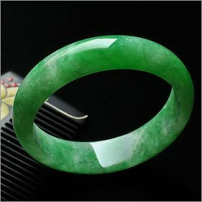 Customized Crystal Stones Icy Emerald Green Jade Bangle Bracelet OEM ODM Accepted