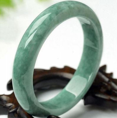 Natural Dark Green Jade Bracelet a Timeless Piece of Jewelry for Your Collection