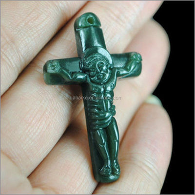 Natural Green HeTian Jadee Pendant Carved Jesus Christ Cross Pendant Necklace Fashion Jewelry for Men and Women's Fashion