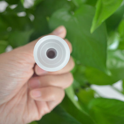 White Female Yoni Health Care Vaginal Irrigation Units with Disposable Design