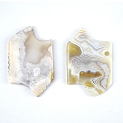 Body Massage Equipment Properties White Natural Guasha Face Tools for Face Spa with Shaped Sakura Agate Jade Gua Sha Facial Tool