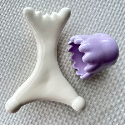 OEM/ODM X Shaped Ceramic Gua Sha Scraping Massager Beauty Salon Essential for Facial Relaxation