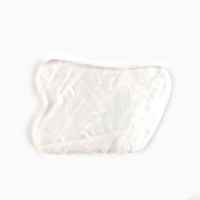 Facial Massage Tool Clear Quartz Gua Sha Scraping Tool for SPA and Acupuncture Treatment
