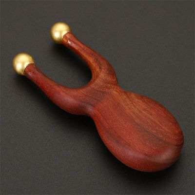 ISO9001 Certified Brass Eye Massage Tool for Nasal Bridge Sandalwood Facial Gua Sha Massage Comb 95*38mm Size
