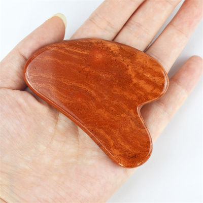 Body Massager Natural Heart Shape Red Jasper Gua Sha Scraping Board for Facial Beauty and Skin Health Care Spa