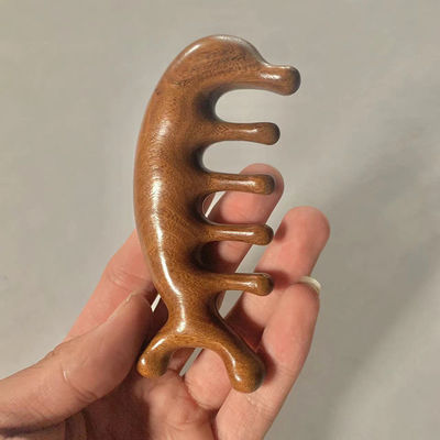 Head Massage Equipment 2023 Natural Sandalwood Gua Sha Scalp Massage Comb Wooden Guasha Tool for Hair Care and Head Relax