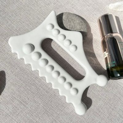 Customizable Gua Sha Massage Tool Creamic Guasha Stone Board for Soft Tissue Scraping on Back Legs Arms Neck Shoulder SPA