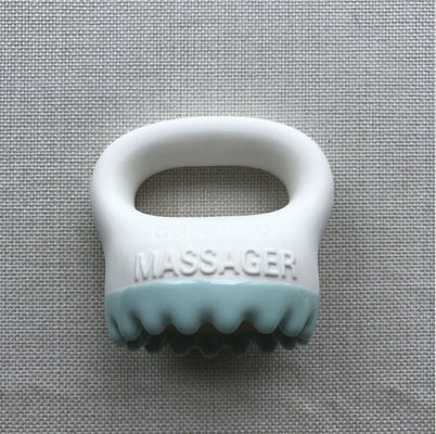 Body Massage Equipment 2024 White Ceramic Gua Sha Scraping Massage Brush for Scalp Comb Head Therapy and Facial Beauty Tool