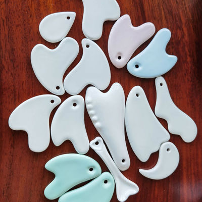 Customized Logo Availabled Cloud Shape Ceramic Gua Sha Stone for Facial Lifting Beauty Equipment