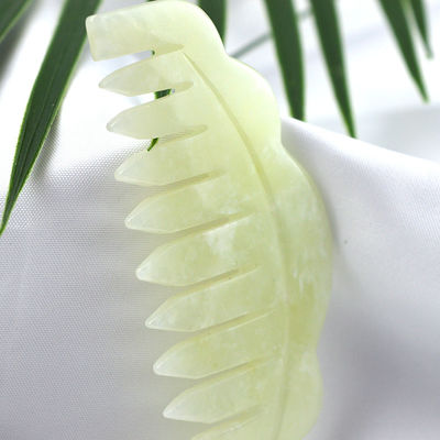 Xiuyan Jade Massage Comb 9.2cm*4.6cm Size Light Green Color Promotes Blood Circulation and Improves Sleep