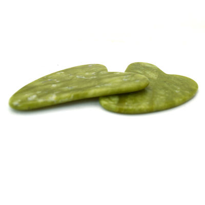 Green 7.6cm*5.5cm*0.2cm Xiuyan Jade Heart Shape Facial Jade Guasha Massager Board Gua Sha Massage Tool For Health Care