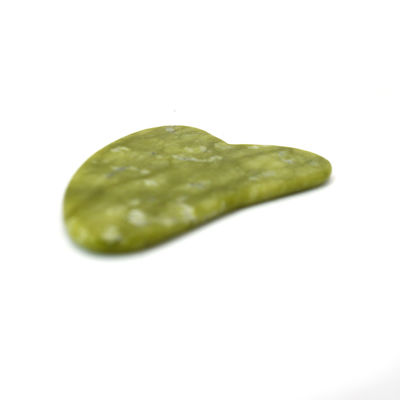 Green 7.6cm*5.5cm*0.2cm Xiuyan Jade Heart Shape Facial Jade Guasha Massager Board Gua Sha Massage Tool For Health Care