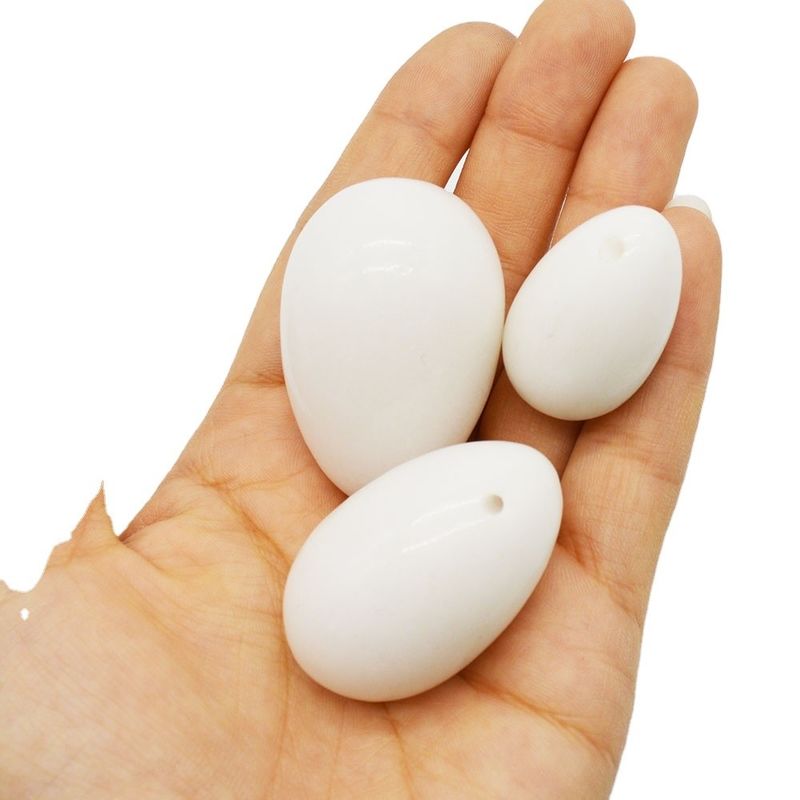 Regional Feature White Jade Eggs for Kegel Weight Polished Marble and Stone Eggs in Folk Art Style