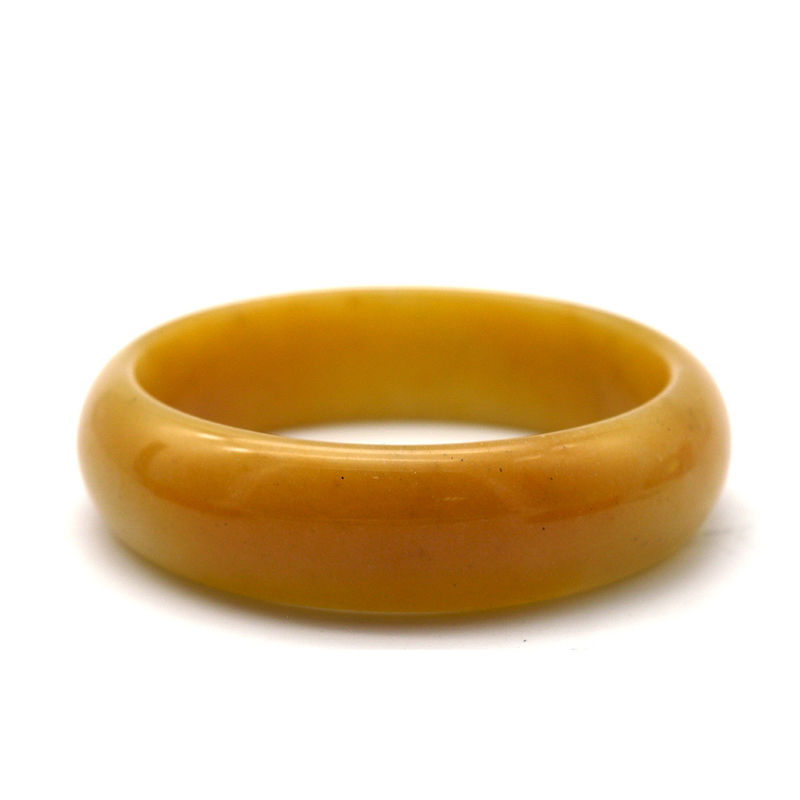 Discover the Natural Beauty of Hetian Jade Bracelets for Women from to Relieve Fatigue and Unclog Muscles Theme Feng Shui