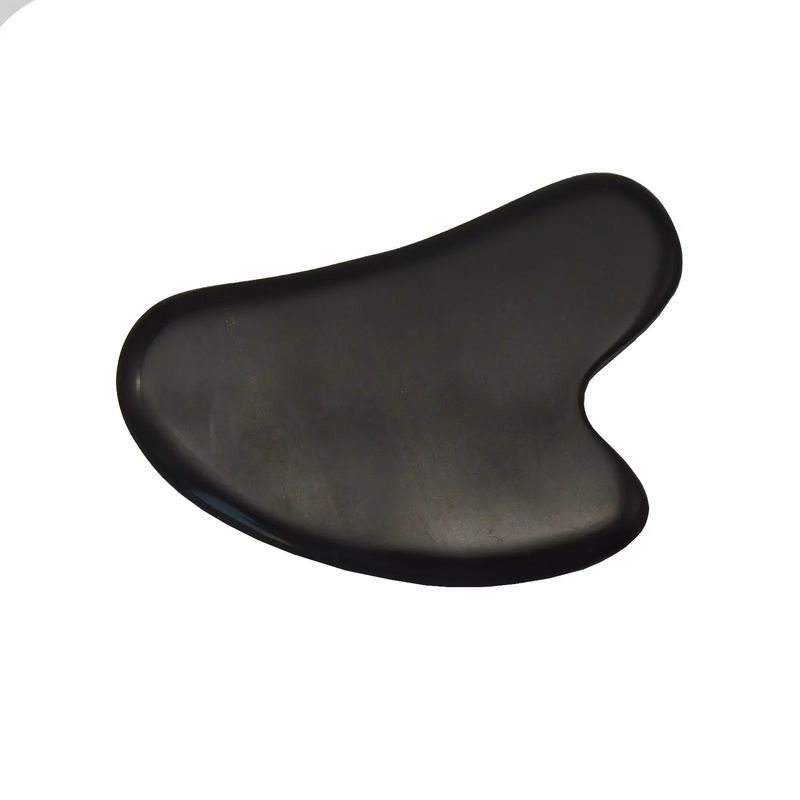 8*6cm Natural Black Bian Stone Heart Shape Gua Sha Massage Tool for Face Massaging and Meditation