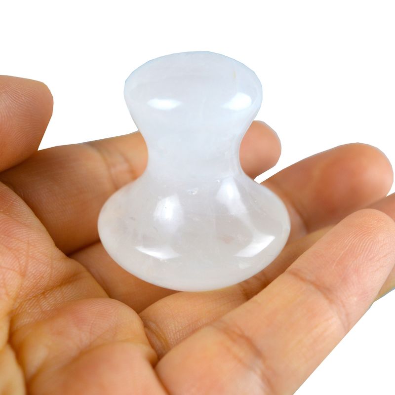 Clear Quartz Gua Sha for Face Slimming and Scrapping Massage Full-body Coverage 41*35mm Natural Mushroom Stone Shape